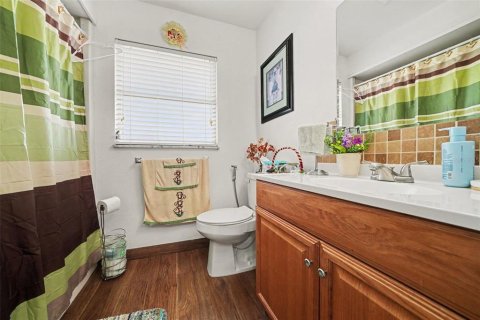 House in Deltona, Florida 2 bedrooms, 130.43 sq.m. № 2356645 - photo 16