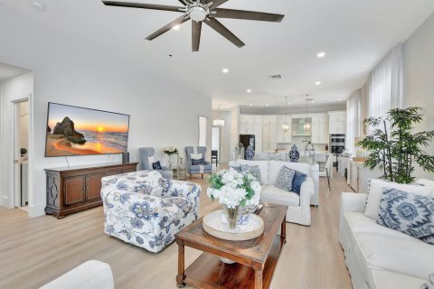 House in Boca Raton, Florida 3 bedrooms, 208.75 sq.m. № 2392130 - photo 16