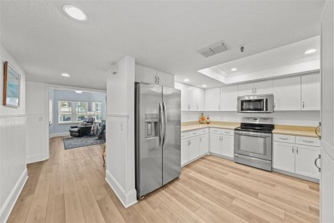 Купить кондоминиум в Клируотер, Флорида 8 комнат, 163.51м2, № 1535694 - фото 29