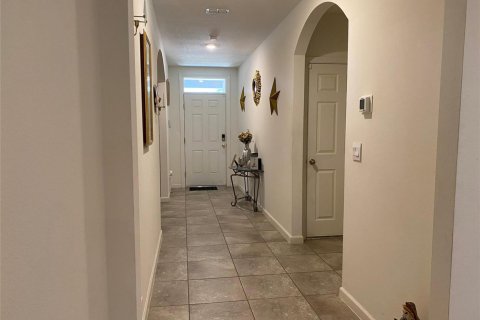 Villa ou maison à vendre à St. Lucie, Floride: 3 chambres, 155.33 m2 № 2262069 - photo 5