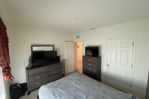Villa ou maison à vendre à St. Lucie, Floride: 3 chambres, 155.33 m2 № 2262069 - photo 12