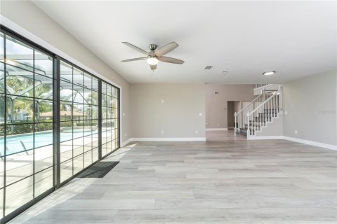 House in Palm Coast, Florida 3 bedrooms, 228.63 sq.m. № 1848582 - photo 23