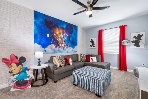 Villa ou maison à vendre à Kissimmee, Floride: 6 chambres, 310.57 m2 № 1767800 - photo 11
