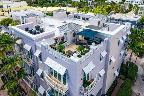 Copropriété à vendre à Delray Beach, Floride: 2 chambres, 117.99 m2 № 2414411 - photo 2