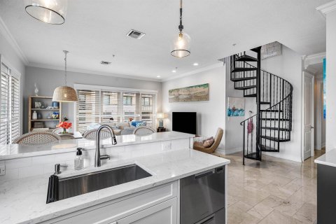 Condo à Delray Beach, Floride, 2 chambres  № 2414411