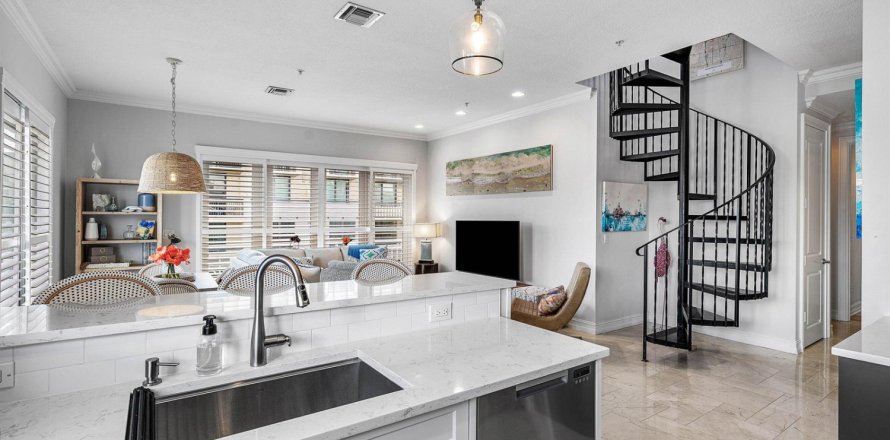 Condo à Delray Beach, Floride, 2 chambres  № 2414411