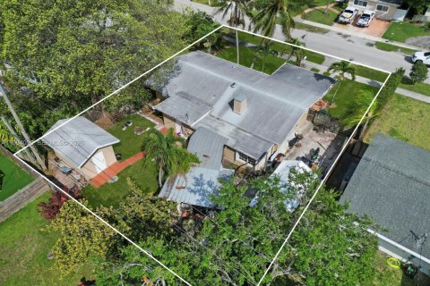 Villa ou maison à vendre à Cutler Bay, Floride: 3 chambres, 179.12 m2 № 2049552 - photo 29