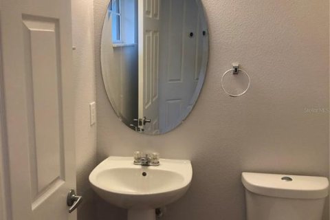 Villa ou maison à louer à Orlando, Floride: 3 chambres, 205.13 m2 № 2431624 - photo 12