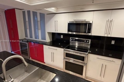 Снять в аренду кондоминиум в Санни-Айлс-Бич, Флорида 2 спальни, 139.54м2, № 1956240 - фото 12