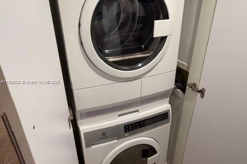 Снять в аренду кондоминиум в Санни-Айлс-Бич, Флорида 2 спальни, 139.54м2, № 1956240 - фото 27