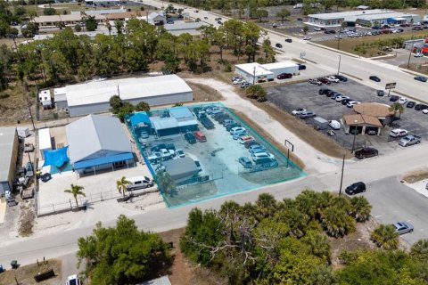 Commercial property in Englewood, Florida 52.03 sq.m. № 2195393 - photo 2
