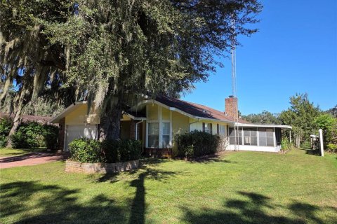 Villa ou maison à vendre à Lake Panasoffkee, Floride: 2 chambres, 141.3 m2 № 2429272 - photo 6