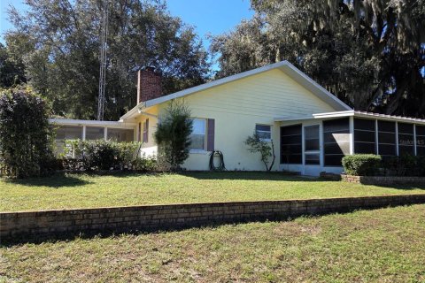 Villa ou maison à vendre à Lake Panasoffkee, Floride: 2 chambres, 141.3 m2 № 2429272 - photo 29