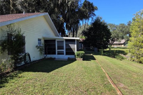 Villa ou maison à vendre à Lake Panasoffkee, Floride: 2 chambres, 141.3 m2 № 2429272 - photo 5