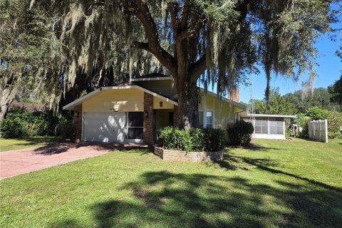 Villa ou maison à vendre à Lake Panasoffkee, Floride: 2 chambres, 141.3 m2 № 2429272 - photo 3