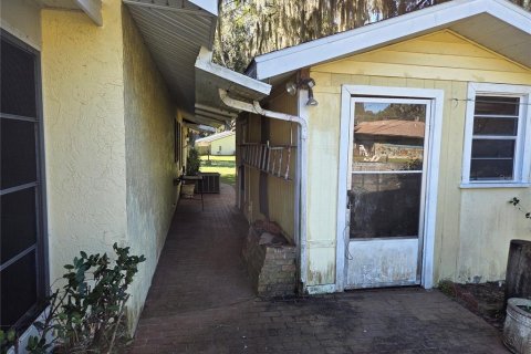 Villa ou maison à vendre à Lake Panasoffkee, Floride: 2 chambres, 141.3 m2 № 2429272 - photo 25
