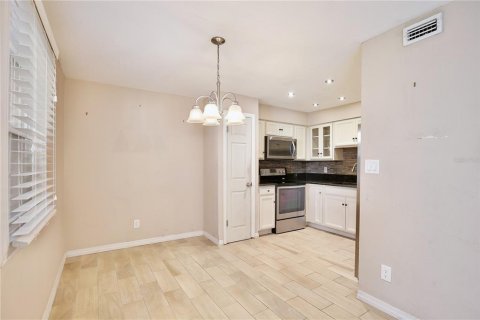 Купить кондоминиум в Кэсселберри, Флорида 3 комнаты, 82.78м2, № 2092021 - фото 7
