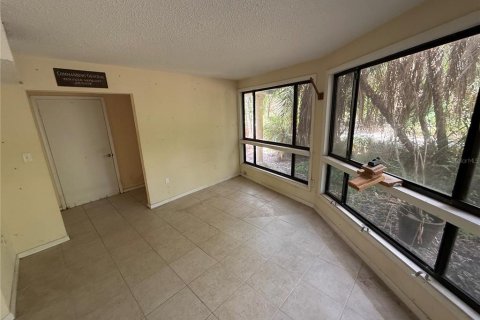 Casa en venta en Lakeland, Florida, 5 dormitorios, 539.76 m2 № 2232445 - foto 2