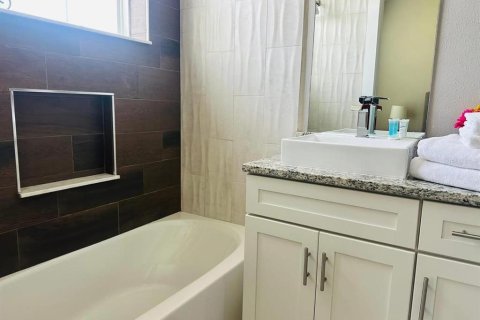 Condominio en venta en Kissimmee, Florida, 4 dormitorios, 167.6 m2 № 2104829 - foto 16