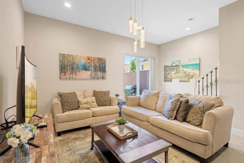 Condominio en venta en Kissimmee, Florida, 4 dormitorios, 167.6 m2 № 2104829 - foto 6
