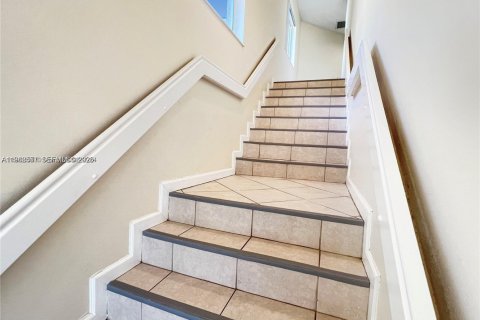 Купить таунхаус в Уэстон, Флорида 3 спальни, 127м2, № 2026412 - фото 3