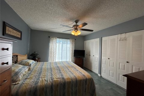 Condo in Port Charlotte, Florida, 1 bedroom  № 1919014 - photo 29