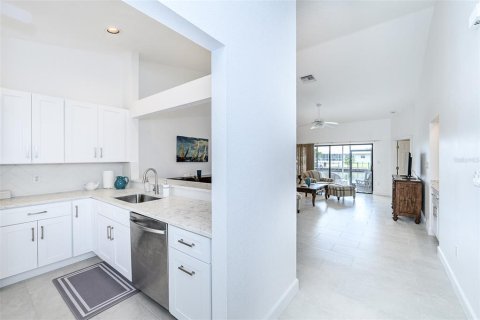 Villa ou maison à louer à Punta Gorda, Floride: 2 chambres, 109.9 m2 № 2399355 - photo 16