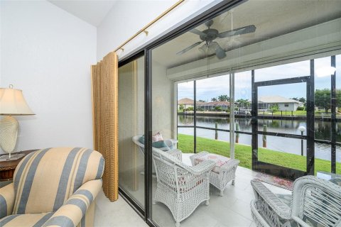 Villa ou maison à louer à Punta Gorda, Floride: 2 chambres, 109.9 m2 № 2399355 - photo 24