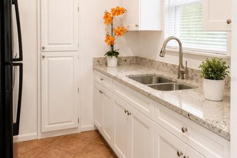 Propiedad comercial en venta en Bradenton, Florida, 72 dormitorios, 72.84 m2 № 2155690 - foto 5