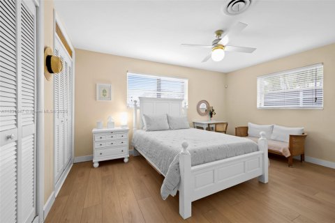 Casa en venta en Hollywood, Florida, 3 dormitorios, 147.71 m2 № 1809610 - foto 10