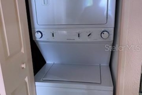Купить кондоминиум в Сент-Питерсберг, Флорида 3 комнаты, 73.11м2, № 1520122 - фото 16