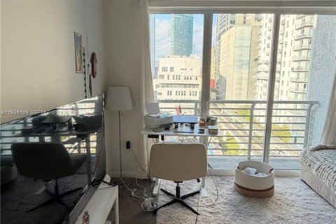 Condominio en alquiler en Miami, Florida, 1 dormitorio, 60.48 m2 № 1993284 - foto 15