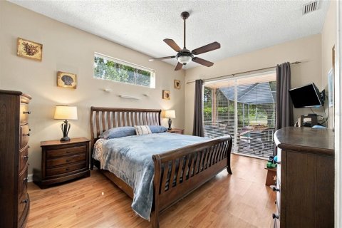 Casa en venta en Tarpon Springs, Florida, 4 dormitorios, 207.17 m2 № 2383360 - foto 14
