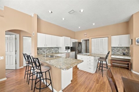 Casa en venta en Tarpon Springs, Florida, 4 dormitorios, 207.17 m2 № 2383360 - foto 12
