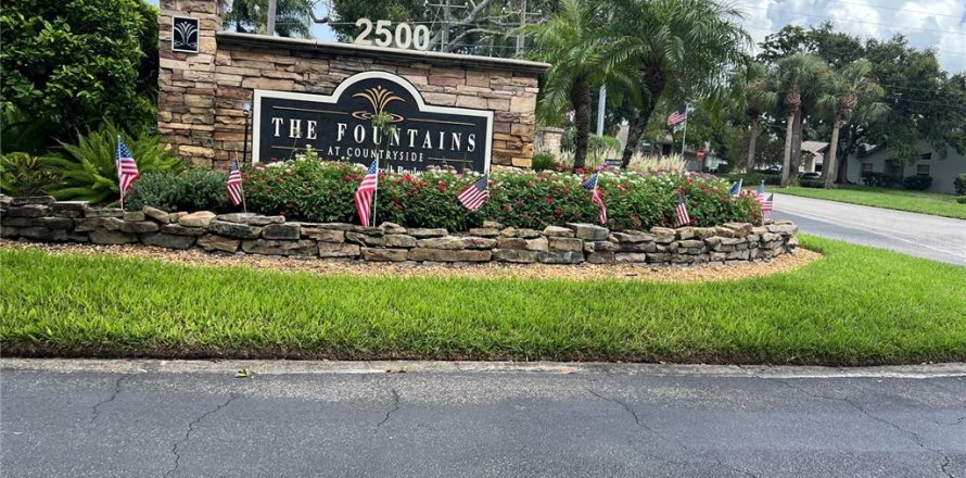Condo in Clearwater, Florida, 2 bedrooms  № 2224552