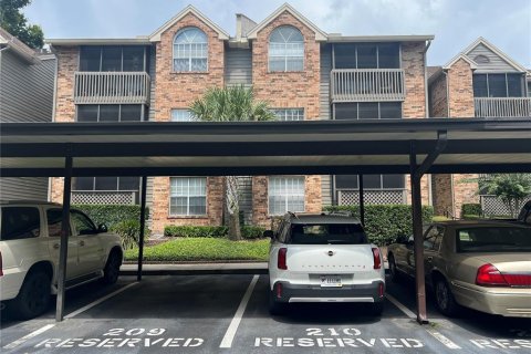 Condo in Clearwater, Florida, 2 bedrooms  № 2224552 - photo 3