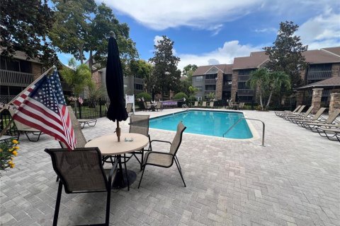 Condo in Clearwater, Florida, 2 bedrooms  № 2224552 - photo 13
