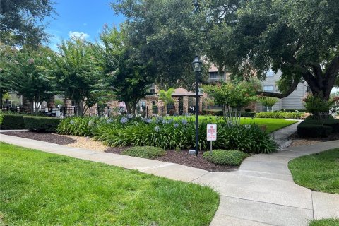 Condo in Clearwater, Florida, 2 bedrooms  № 2224552 - photo 8