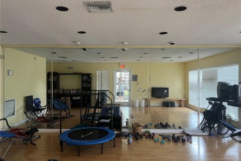 Condo in Clearwater, Florida, 2 bedrooms  № 2224552 - photo 19