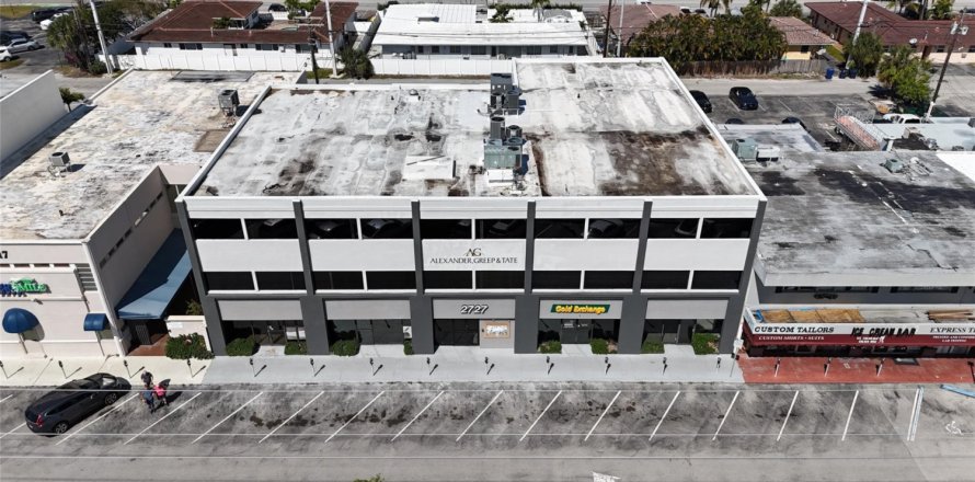 Propiedad comercial en Fort Lauderdale, Florida № 1073623