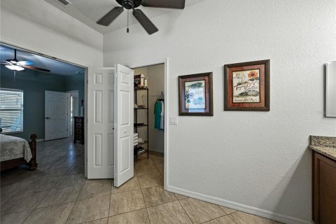 Casa en venta en Winter Haven, Florida, 3 dormitorios, 155.8 m2 № 1903188 - foto 28