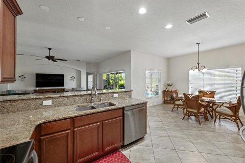 Casa en venta en Winter Haven, Florida, 3 dormitorios, 155.8 m2 № 1903188 - foto 17