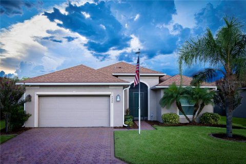 Casa en venta en Winter Haven, Florida, 3 dormitorios, 155.8 m2 № 1903188 - foto 1