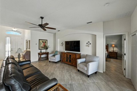 Casa en venta en Winter Haven, Florida, 3 dormitorios, 155.8 m2 № 1903188 - foto 10