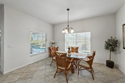 Casa en venta en Winter Haven, Florida, 3 dormitorios, 155.8 m2 № 1903188 - foto 18