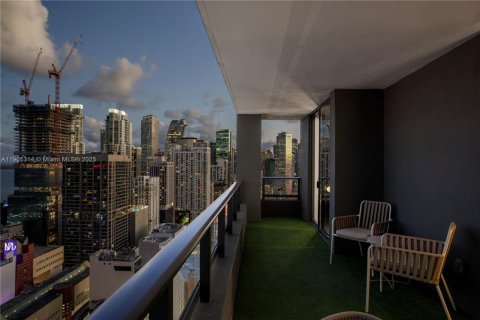 Condo in Miami, Florida, 3 bedrooms № 2039331 - photo 21