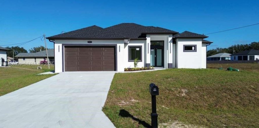 Дом в Лихай-Эйкерс, Флорида 4 спальни, 167.22м2 № 2020187