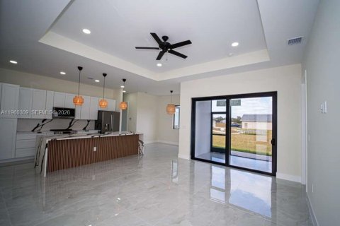 Купить виллу или дом в Лихай-Эйкерс, Флорида 4 спальни, 167.22м2, № 2020187 - фото 5