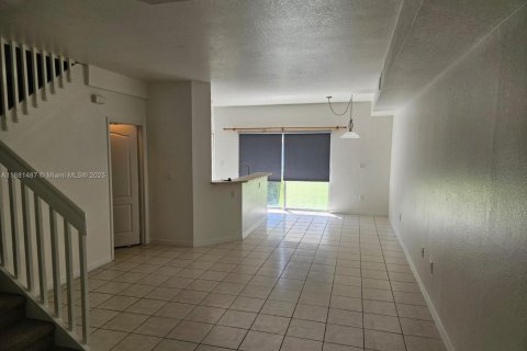 Таунхаус в Майами, Флорида 3 спальни, 132.48м2 № 1977702