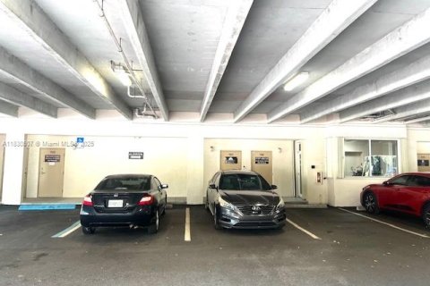 Propiedad comercial en venta en Davie, Florida № 1813997 - foto 15